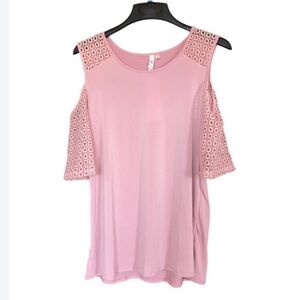 NY Collection top cold shoulder open crochet lace like detail blouse size 1X